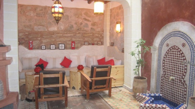 Magnifique riad pied à terre de 3 chambres, dans la médina d'Essaouira. Idéal pour passer des moments en famille ou entre amis au bord de la mer