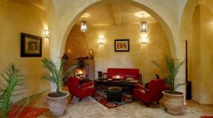 Dans la médina d’Essaouira, joli riad de 5 chambres ou règne une apaisante ambiance