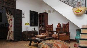 Magnificent little riad, 2 bedrooms, electric patio cover, excellent district and just perfect car access