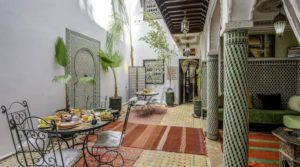 Maison d’hôtes avec accès voiture parfait, dans un excellent quartier