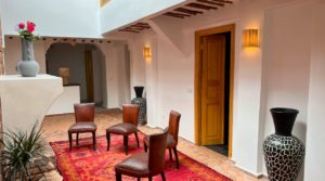 Charming riad, 5 bedrooms, hammam and perfect car access
