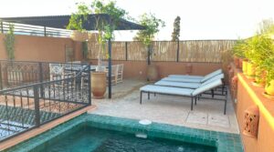 Riad de 4 belles chambres, piscine en terrasse, hammam, excellent quartier, accès voiture parfait Riad de 4 belles chambres, piscine en terrasse, hammam, excellent quartier, accès voiture parfait